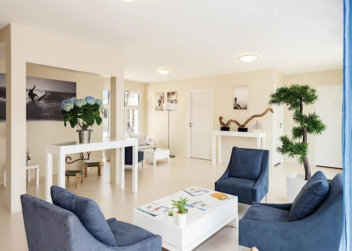 Apartament In By The